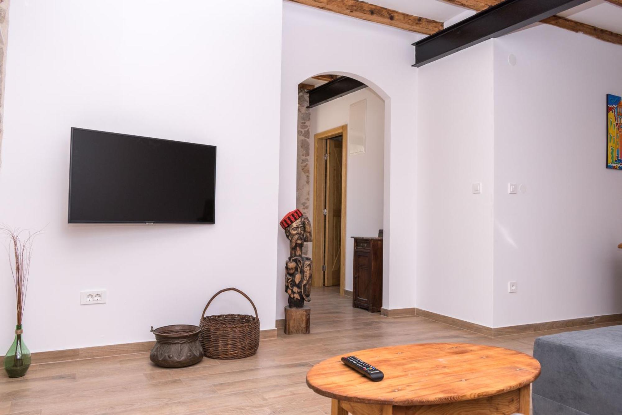 Apartmani Spanja Vodice Esterno foto