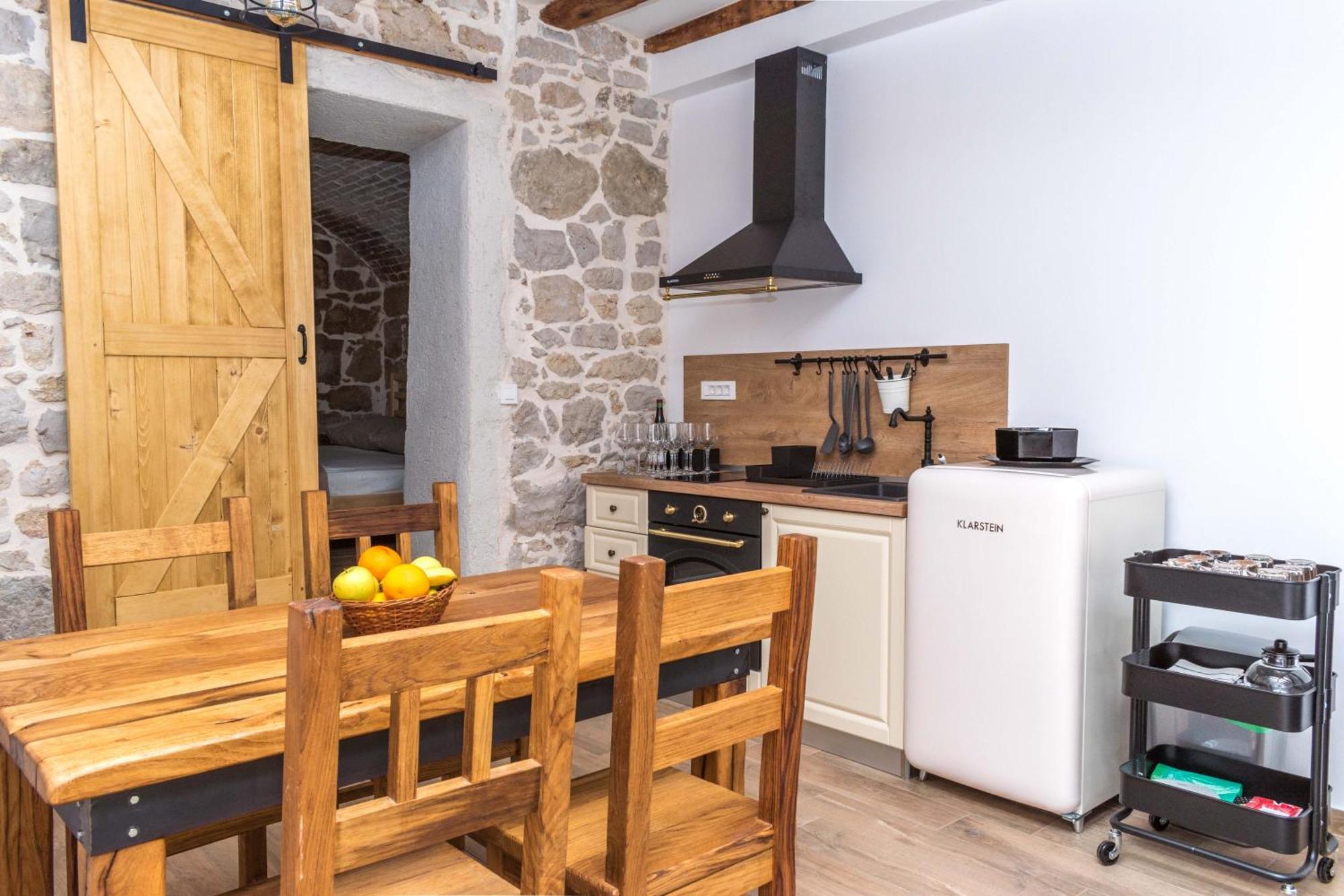 Apartmani Spanja Vodice Esterno foto