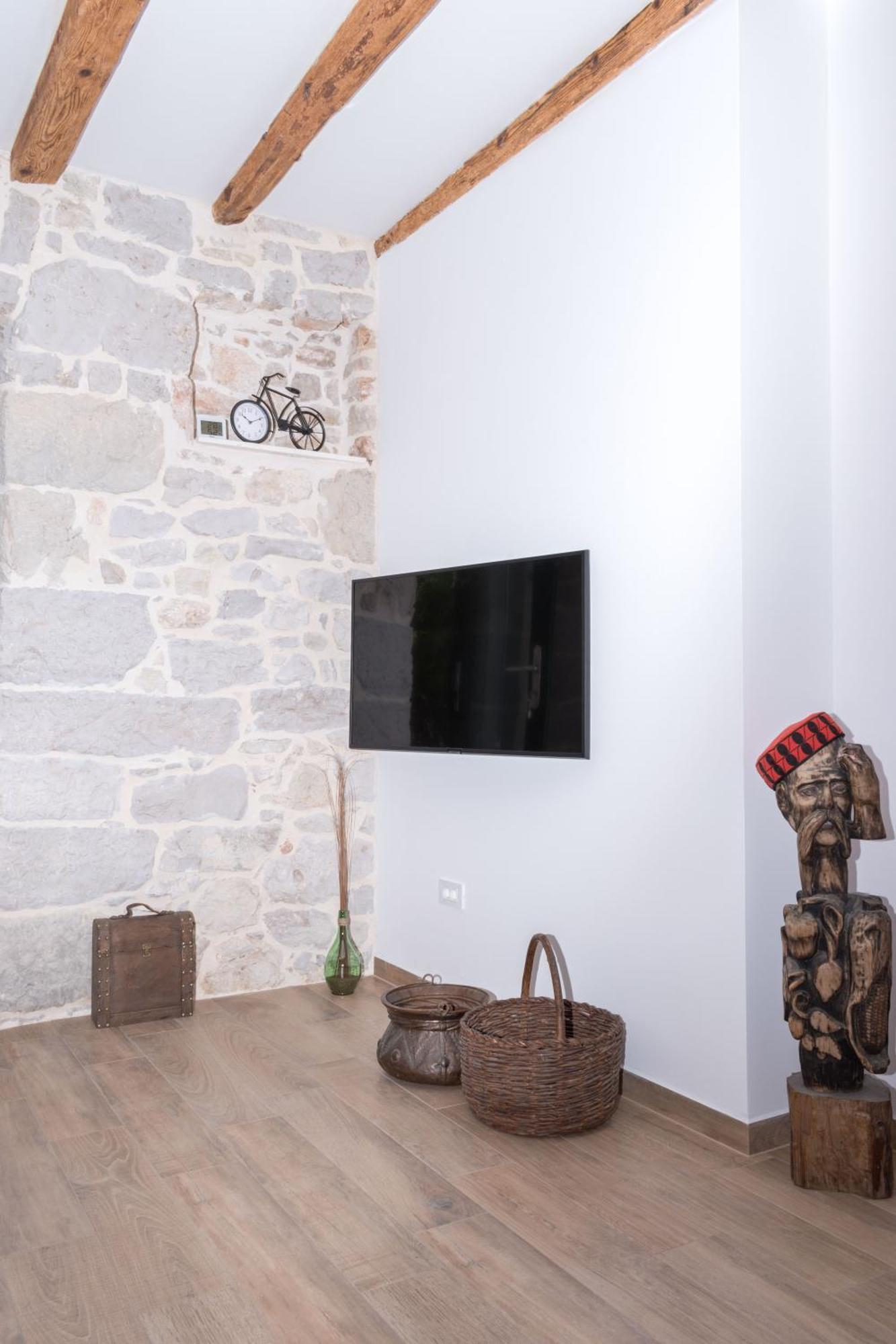 Apartmani Spanja Vodice Esterno foto